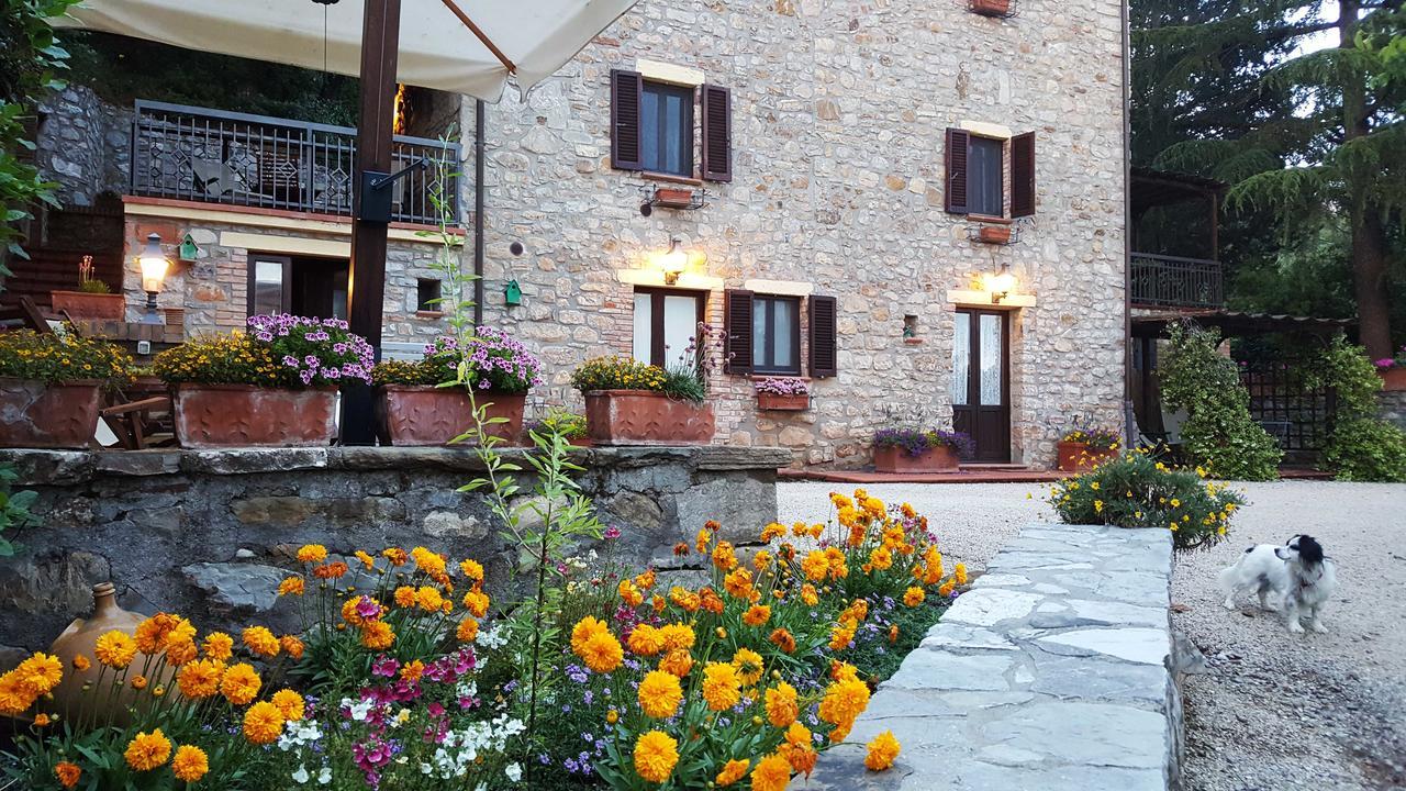 Il Poggiolo Di Parrano ξενώνας Εξωτερικό φωτογραφία
